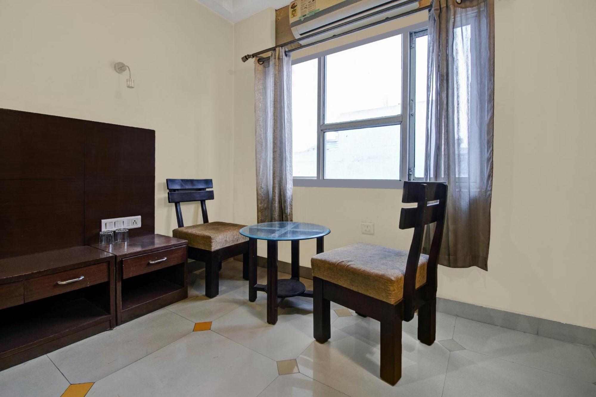 Townhouse Oak Hotel Heritage Heights Τζαϊπούρ Εξωτερικό φωτογραφία
