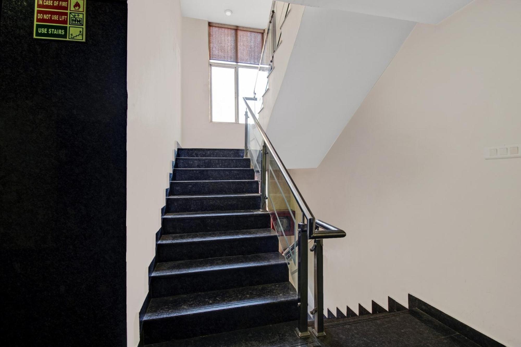 Townhouse Oak Hotel Heritage Heights Τζαϊπούρ Εξωτερικό φωτογραφία